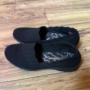 Skechers womens Seager - Stat slip on shoe